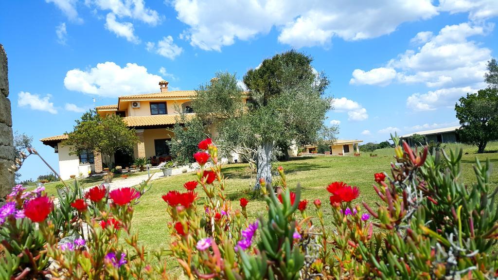 Su Sattisceddu Villa Uras Exterior photo